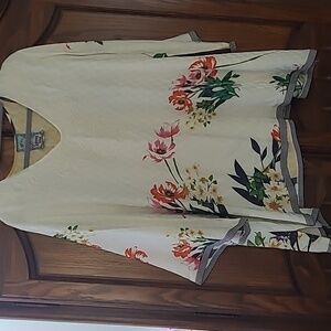 JOHNNY WAS TUNIC FLORAL